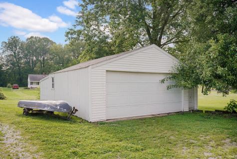 1819 N Ewing Street Seymour IN 47274