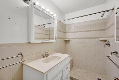 1819 N Ewing Street Seymour IN 47274