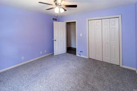 10210 Brook Meadow Drive Evansville IN 47711