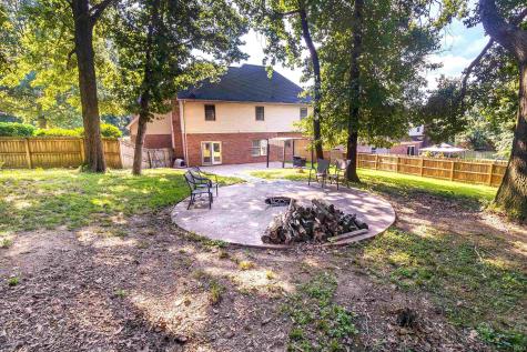 10210 Brook Meadow Drive Evansville IN 47711