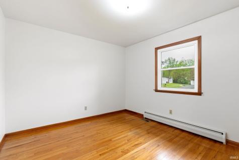 6515 W Hills Road Fort Wayne IN 46804