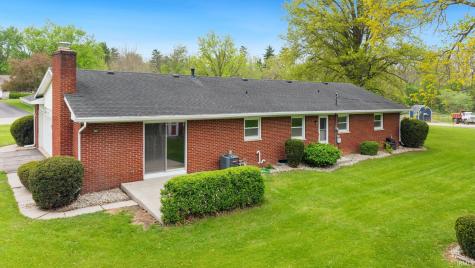 6515 W Hills Road Fort Wayne IN 46804