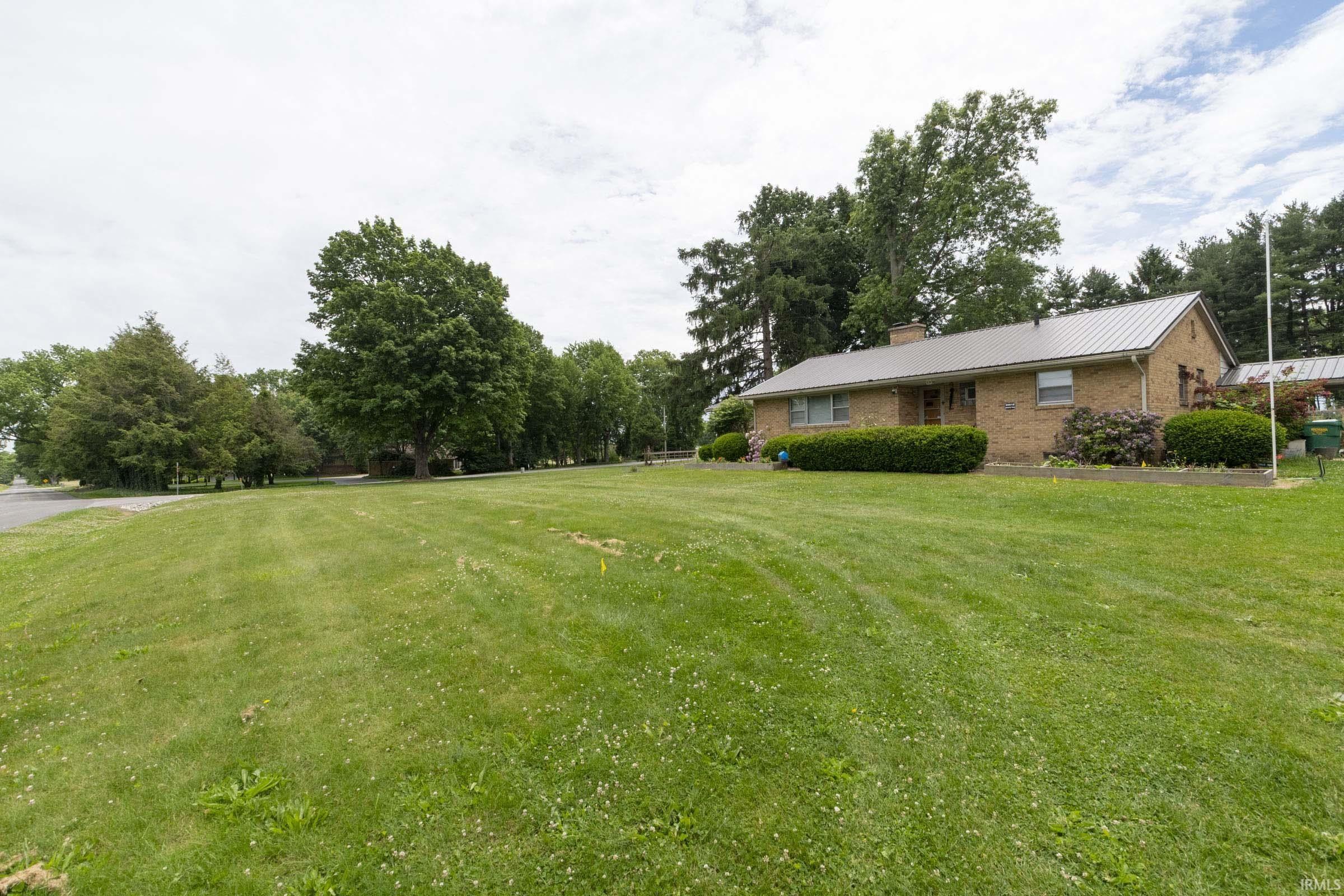 20018 Roosevelt Road South Bend IN 46614