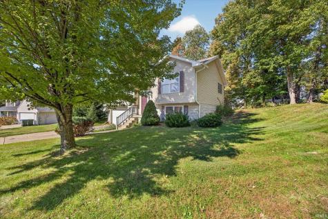 623 E Antler Court Ellettsville IN 47429