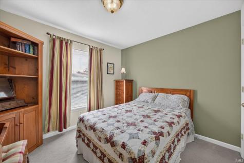 623 E Antler Court Ellettsville IN 47429
