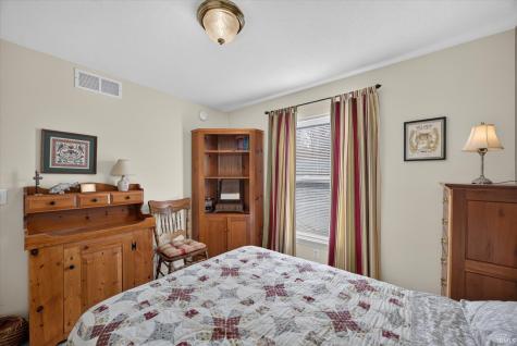623 E Antler Court Ellettsville IN 47429