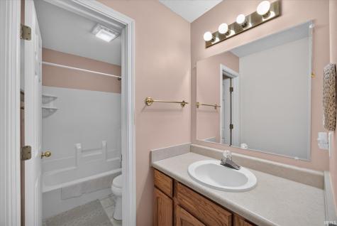 623 E Antler Court Ellettsville IN 47429