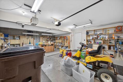 623 E Antler Court Ellettsville IN 47429