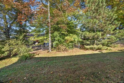 623 E Antler Court Ellettsville IN 47429