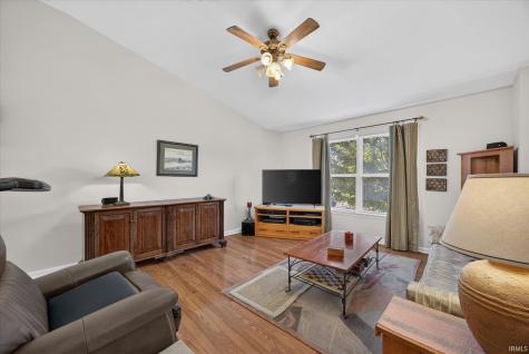 623 E Antler Court Ellettsville IN 47429