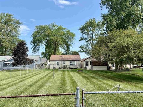 516 E Townley Street Bluffton IN 46714
