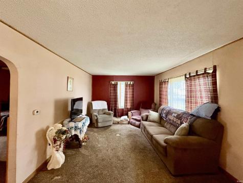 516 E Townley Street Bluffton IN 46714