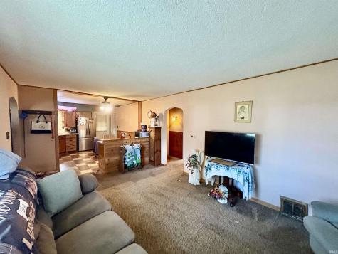 516 E Townley Street Bluffton IN 46714