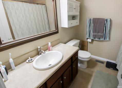 4645 Rathbone Drive Evansville IN 47725