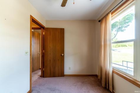 9540 E 500 S Road Wolcottville IN 46795