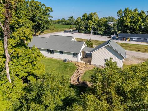 9540 E 500 S Road Wolcottville IN 46795