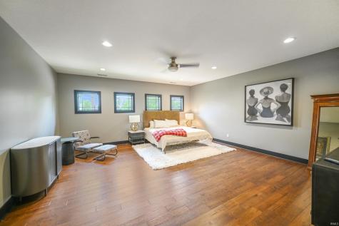 6943 E Eli Lilly Road Syracuse IN 46567