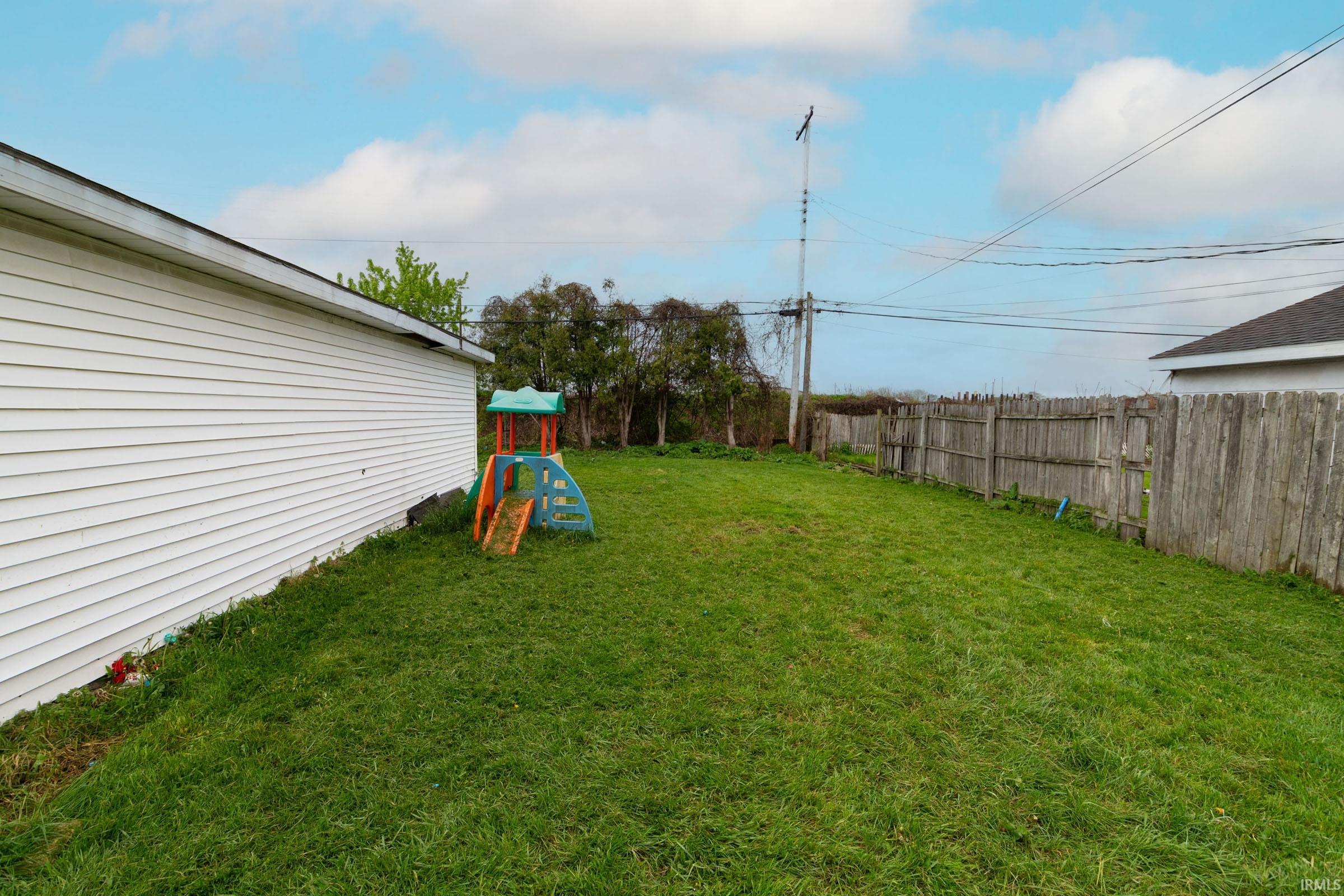 928 S Edison Avenue South Bend IN 46619