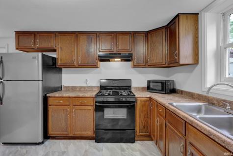 306 S Cedar Drive Ellettsville IN 47429