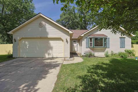 52297 Leland Avenue South Bend IN 46637