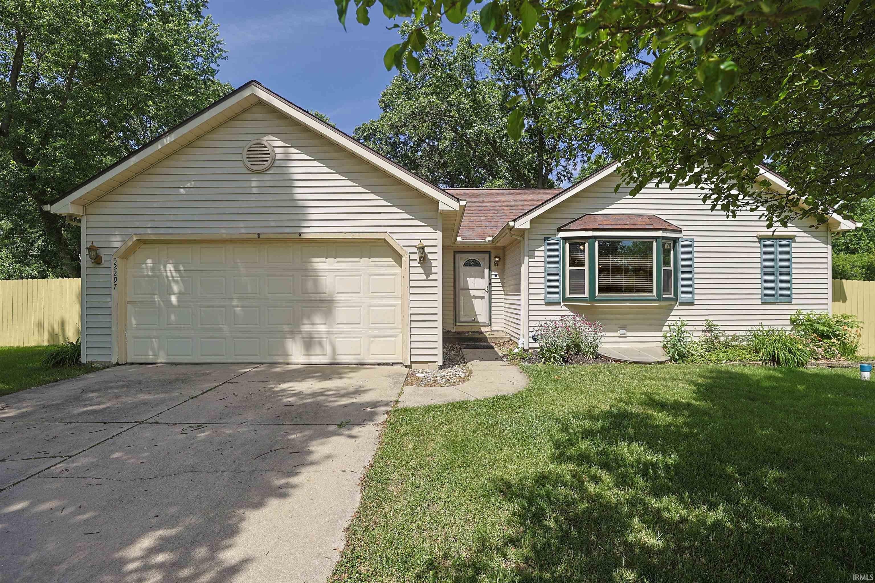 52297 Leland Avenue South Bend IN 46637