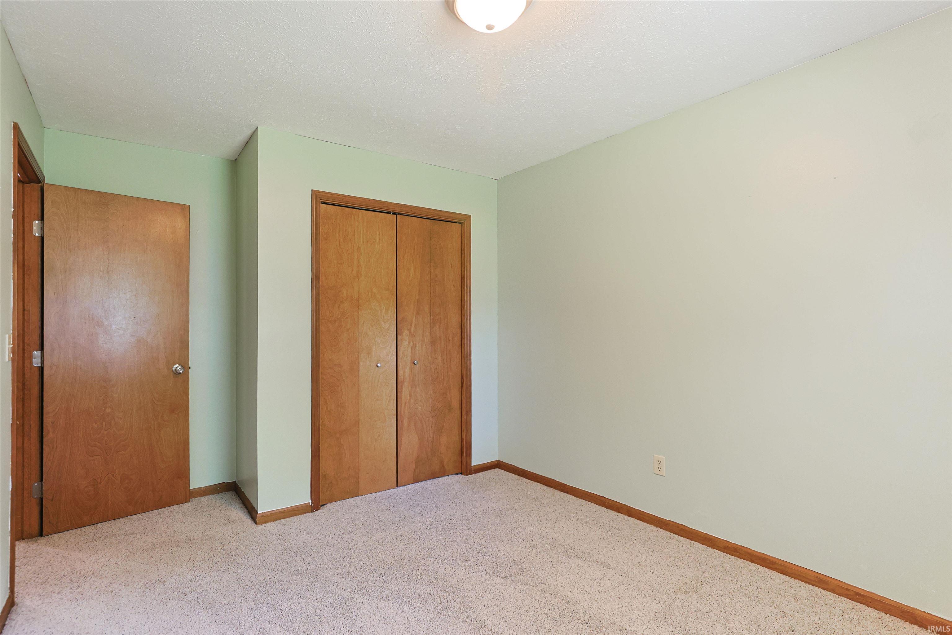 52297 Leland Avenue South Bend IN 46637