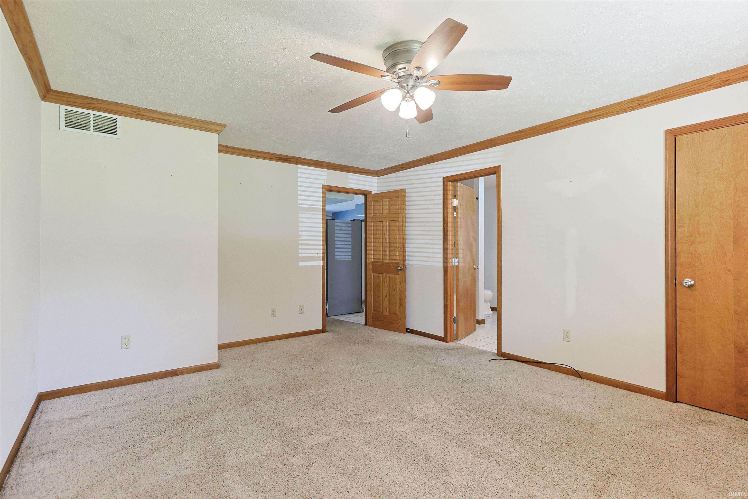 52297 Leland Avenue South Bend IN 46637
