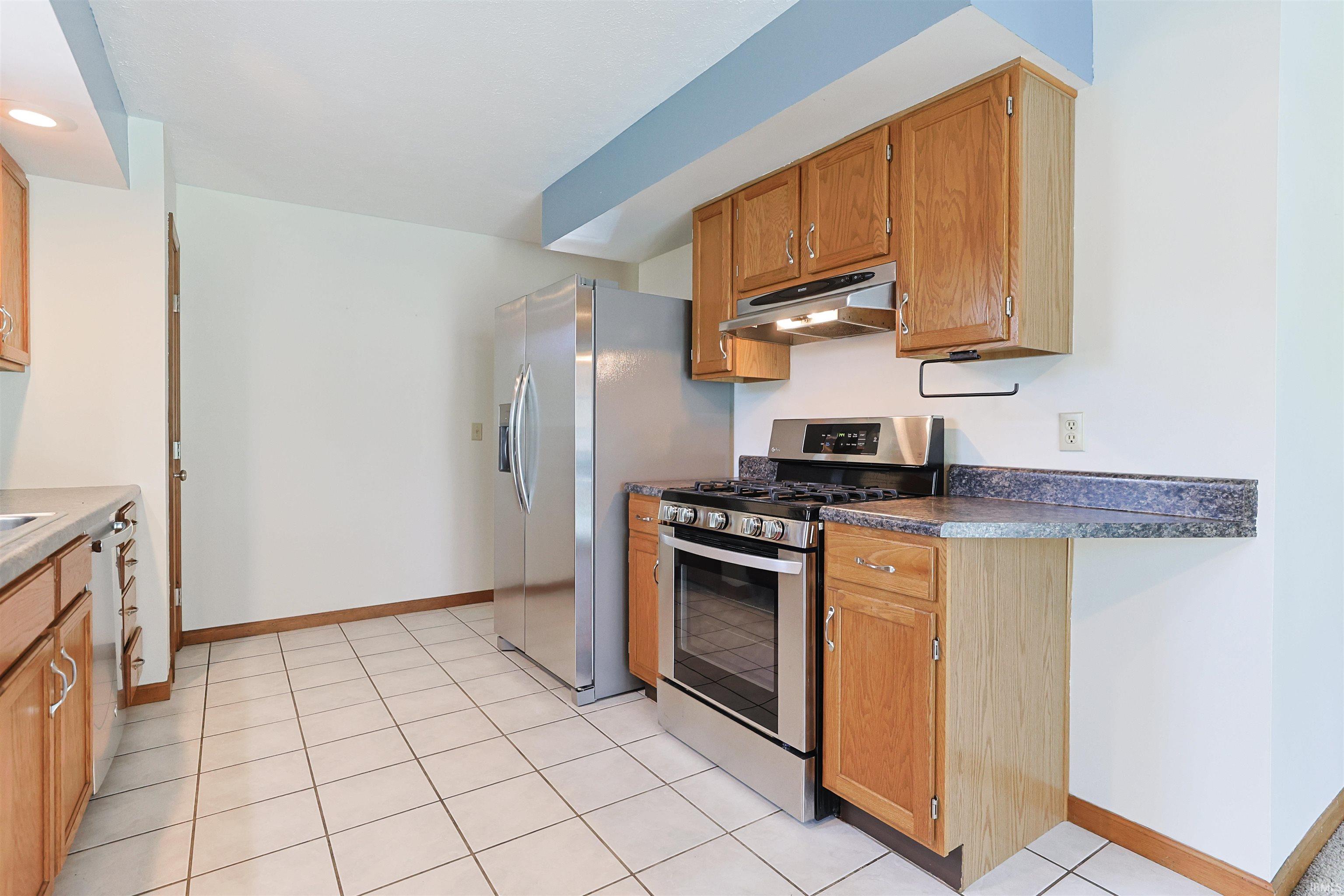 52297 Leland Avenue South Bend IN 46637
