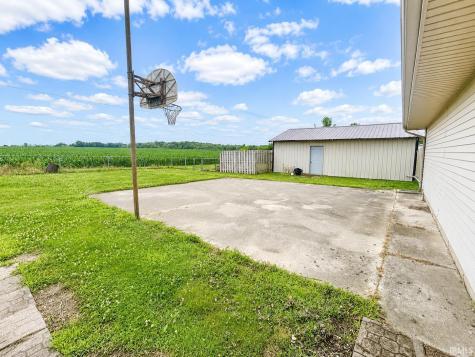 3097 S State Rd 3 Highway Hartford City IN 47374