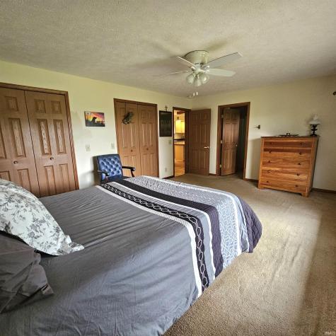 9000 Beamer Station Road Bowling Green IN 47833