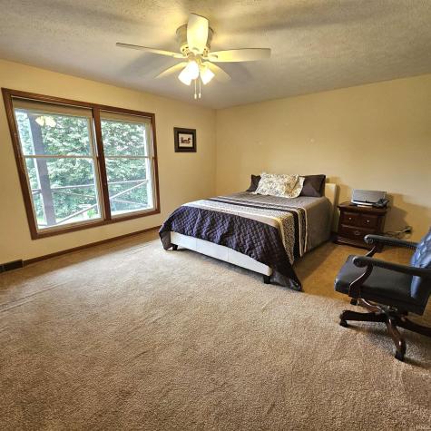 9000 Beamer Station Road Bowling Green IN 47833