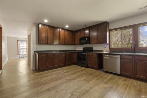 303 W Market Street Salem IN 47167