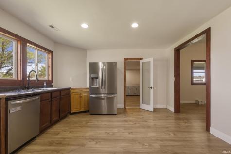 303 W Market Street Salem IN 47167