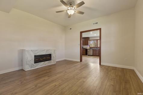303 W Market Street Salem IN 47167