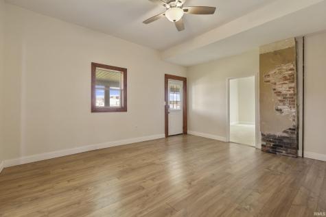 303 W Market Street Salem IN 47167