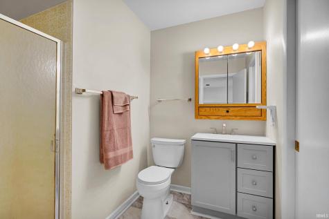 225 Indian Trail Evansville IN 47715