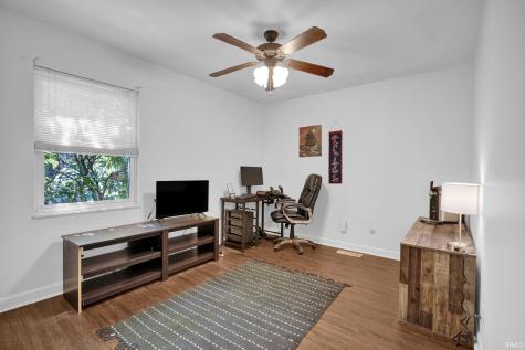 225 Indian Trail Evansville IN 47715
