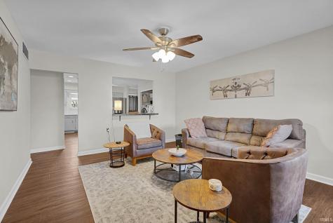 225 Indian Trail Evansville IN 47715