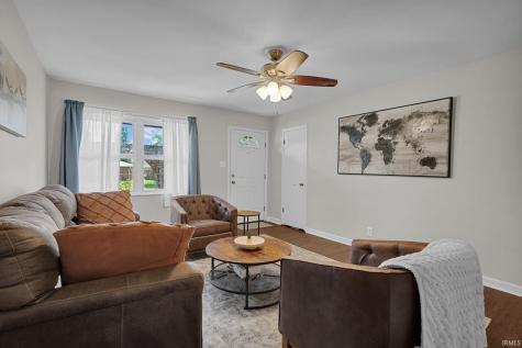 225 Indian Trail Evansville IN 47715