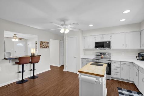 225 Indian Trail Evansville IN 47715