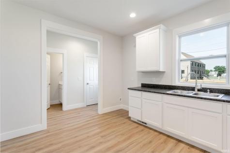 1011 Allen Avenue South Bend IN 46616