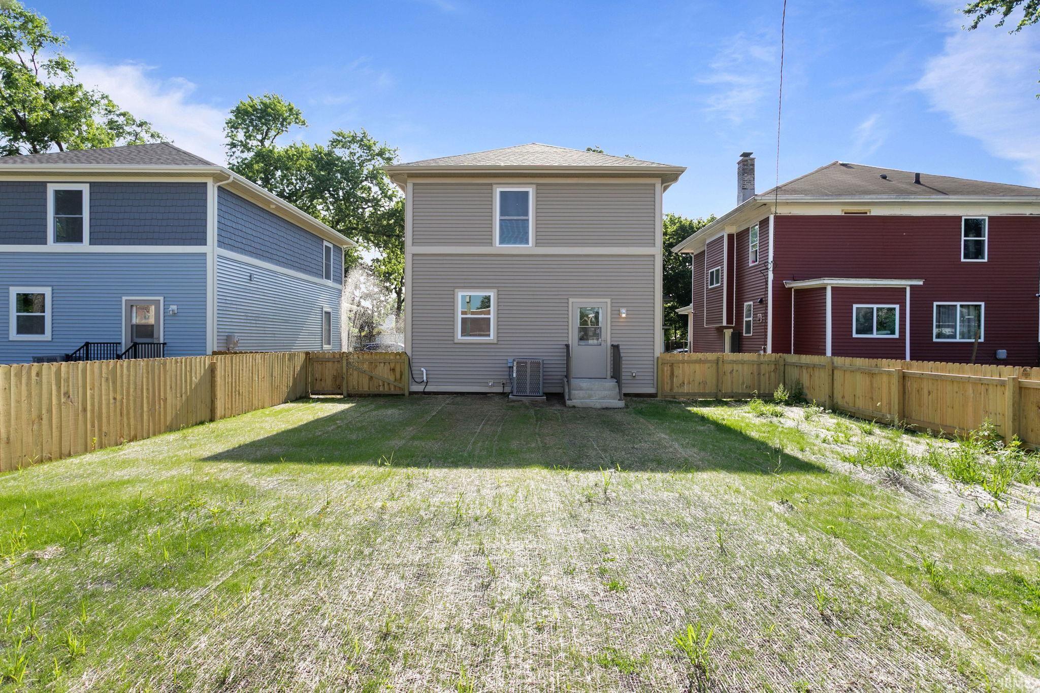 1011 Allen Avenue South Bend IN 46616