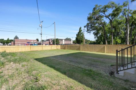 1011 Allen Avenue South Bend IN 46616