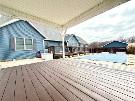 223 Steeple Pointe Lane Bedford IN 47421