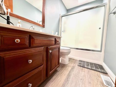 223 Steeple Pointe Lane Bedford IN 47421
