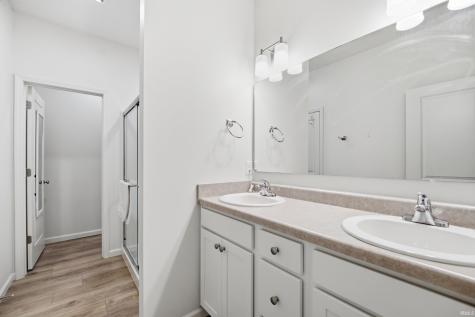 121 Wadsworth Court Lafayette IN 47905