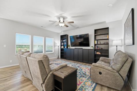121 Wadsworth Court Lafayette IN 47905