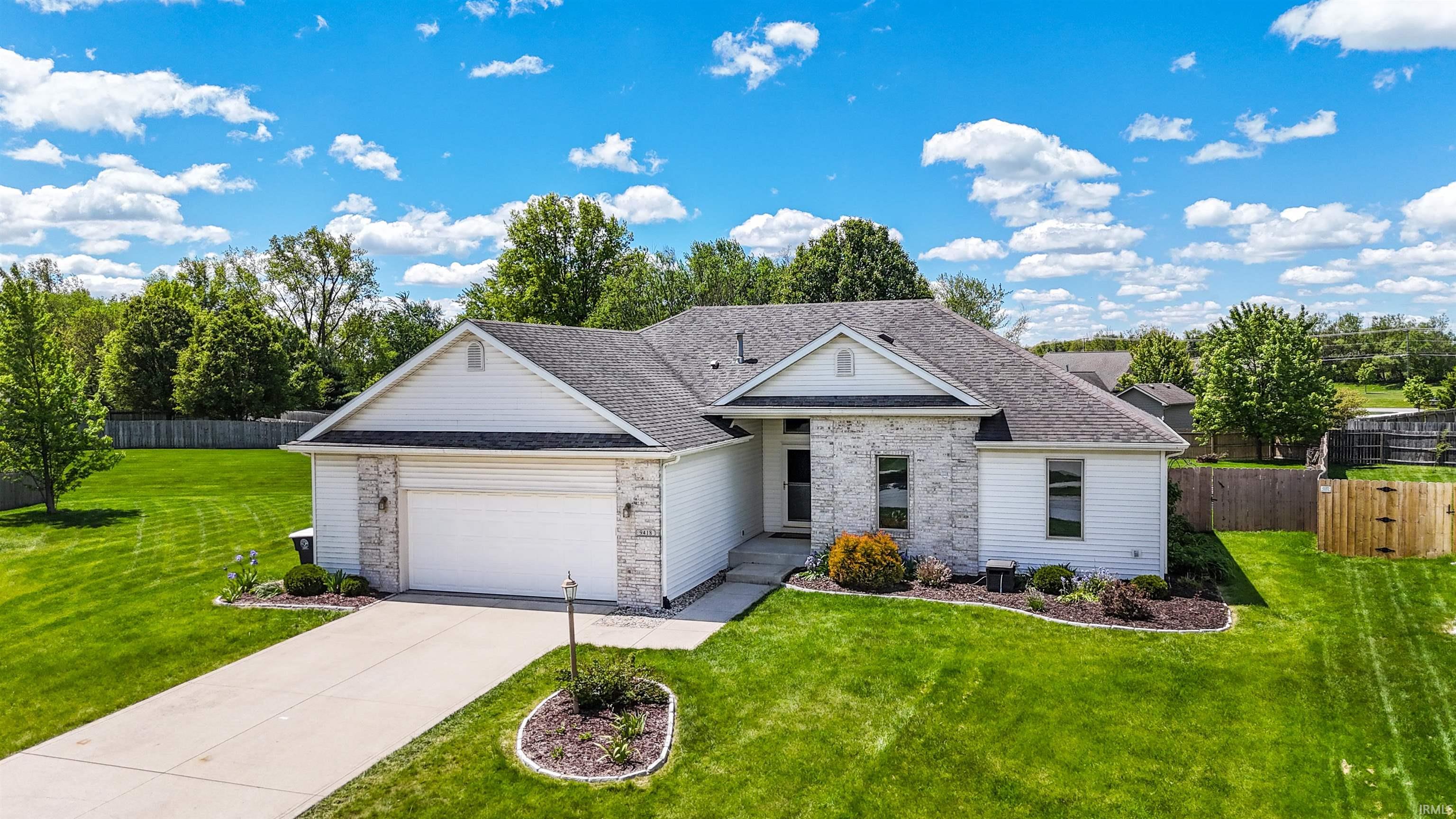 9418 Greyhawk Drive Fort Wayne IN 46835