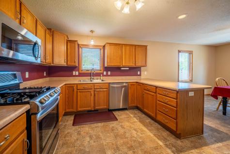 9418 Greyhawk Drive Fort Wayne IN 46835