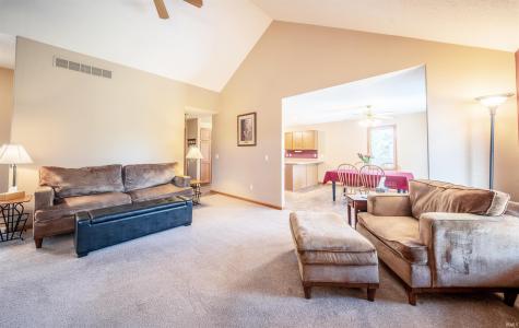 9418 Greyhawk Drive Fort Wayne IN 46835